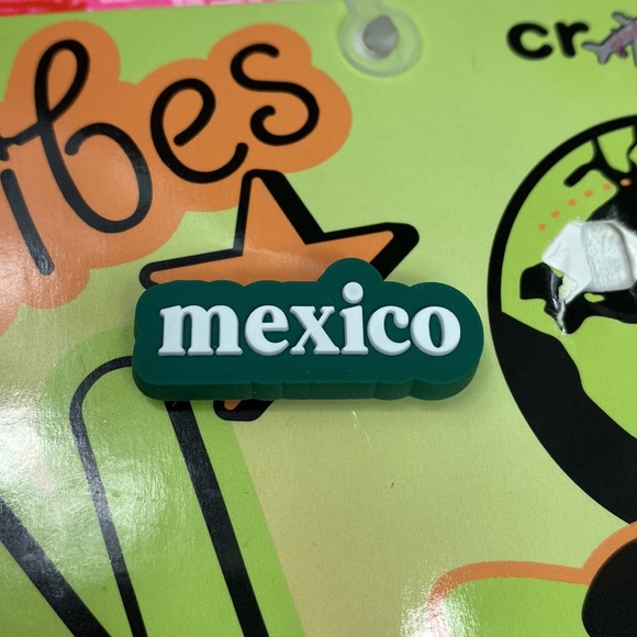 •CROCS• {🇲🇽MEXICO🇲🇽} jibbitz wanderlust collection - Picture 2 of 5